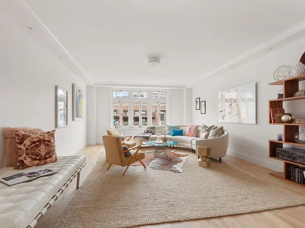 317 W 89th St APT 9W, New York, NY 10024