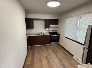 313 N Pleasant St #4, Cambridge, WI 53523