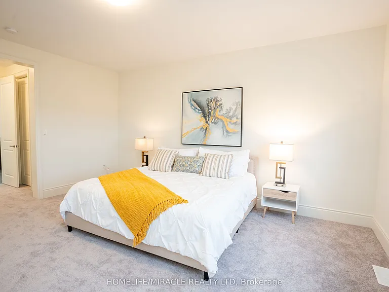 93 Bluebird Blvd — Photo 31