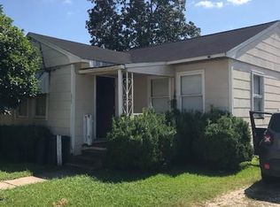 620 Fannin St, Liberty, TX 77575