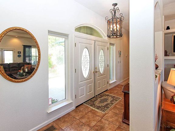 3rd image of 1301 Kingsbury Grade