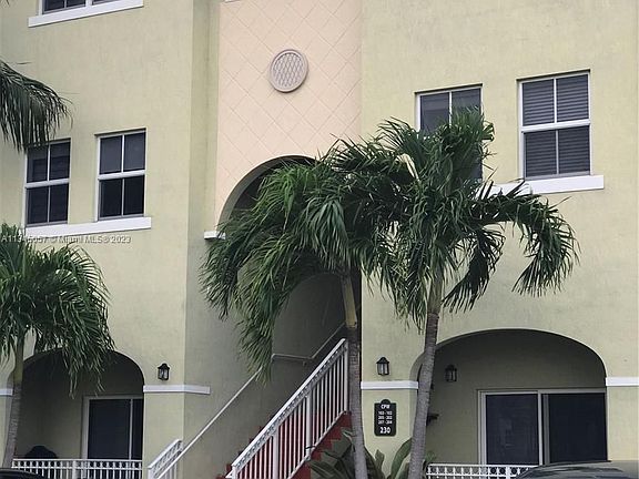 2nd image of 230 NW 109th Ave APT 202
