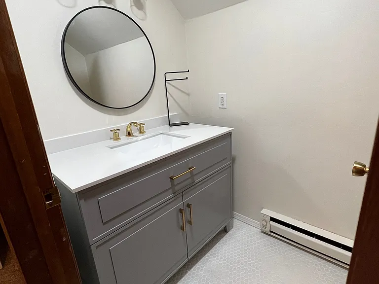 Newly remodeled upper bath