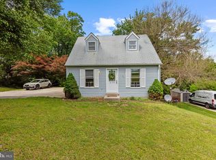 1304 Naugahyde Rd, Westminster, MD 21157