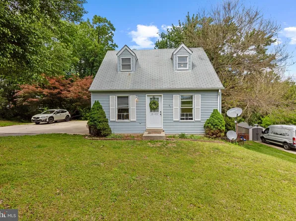 1304 Naugahyde Rd, Westminster, MD 21157