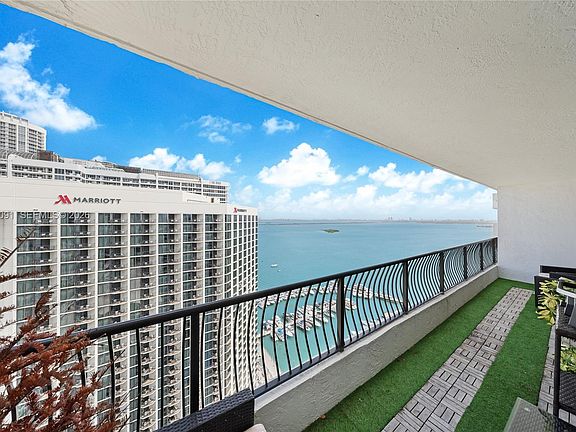 2nd image of 555 NE 15th St APT 33G