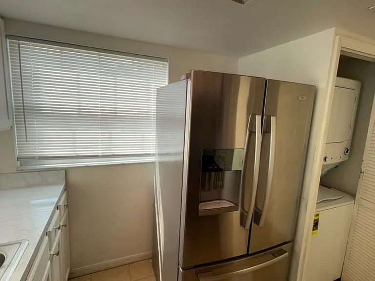 833 Caribbean Dr #A — Photo 23