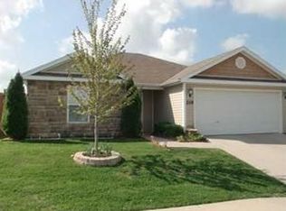 219 Cascade Cir, Springdale, AR 72764