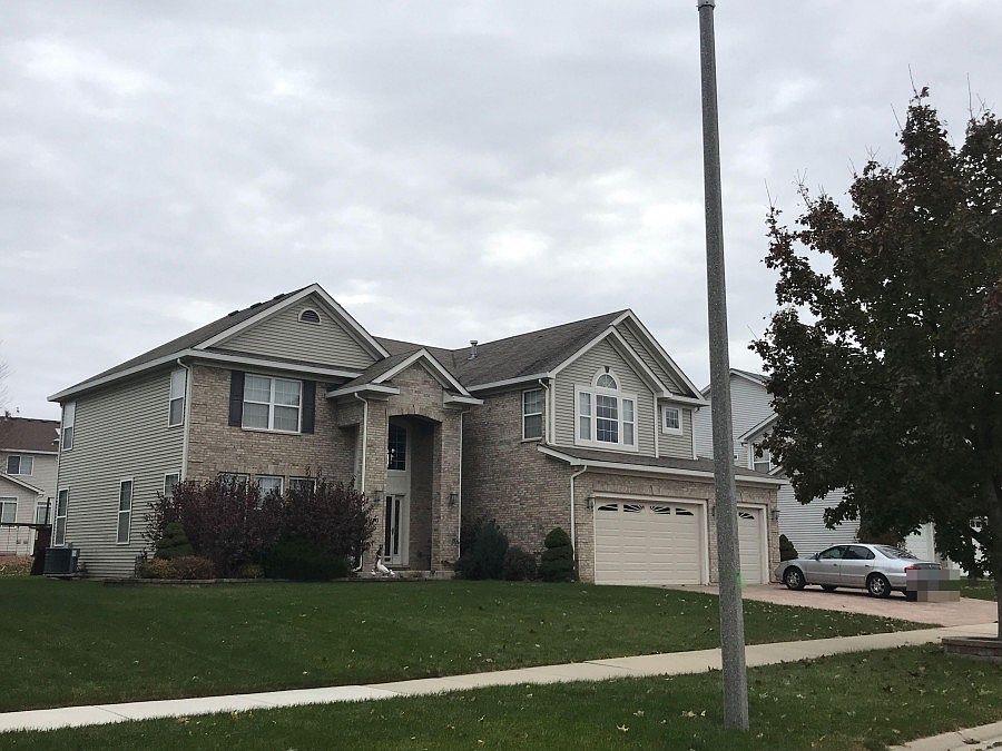 2nd image of 16315 S Lewood Dr