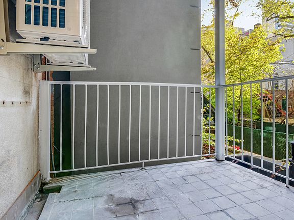 4th image of 157 Lexington Ave #2BB