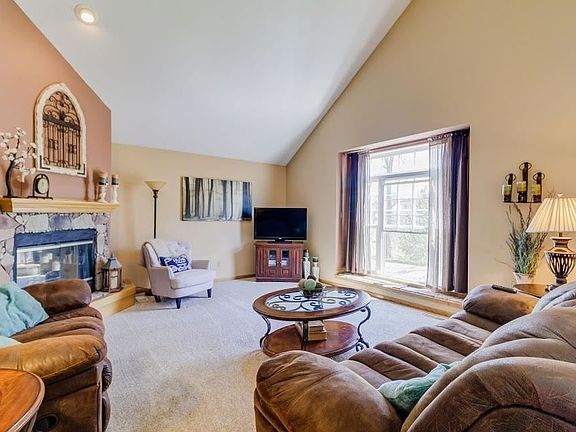 5th image of 3210 N 35th St