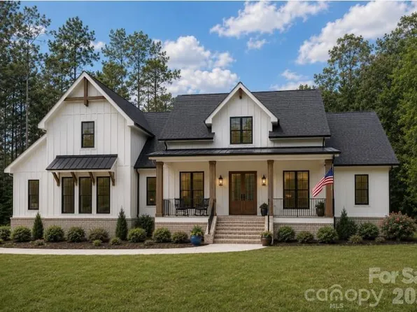 6745 B Farmstead Ln, Concord, NC 28027