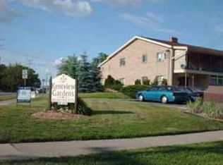 510 Woodridge St NE APT 23, Grand Rapids, MI 49505