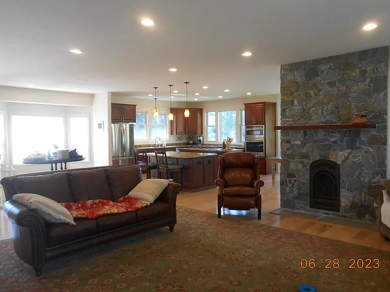 2528 Genoa Aspen Dr — Photo 11
