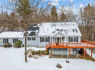 140 Cream Pot Rd, Hartland, VT 05048