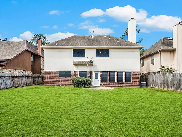 16423 Ash Point Ln — Photo 42