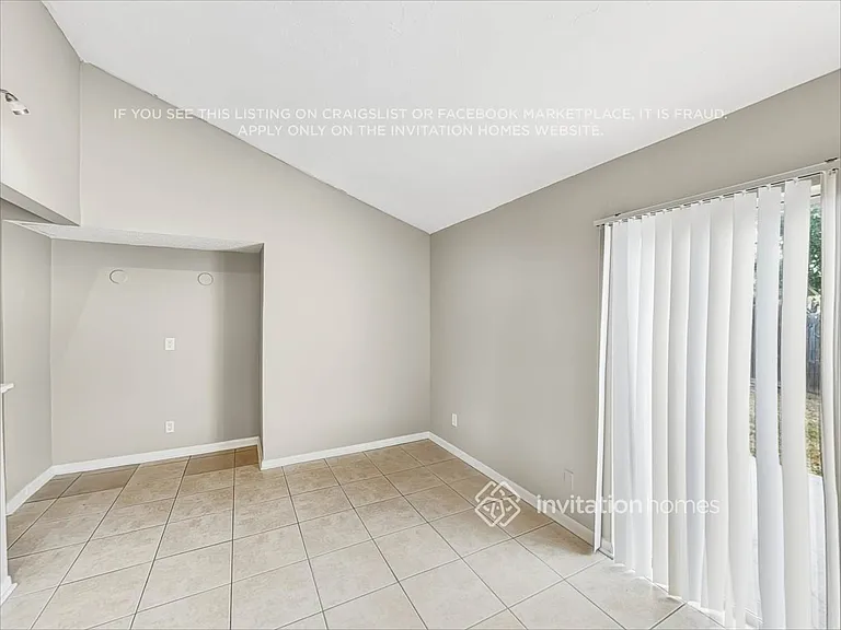 6044 Francis Dr — Photo 16