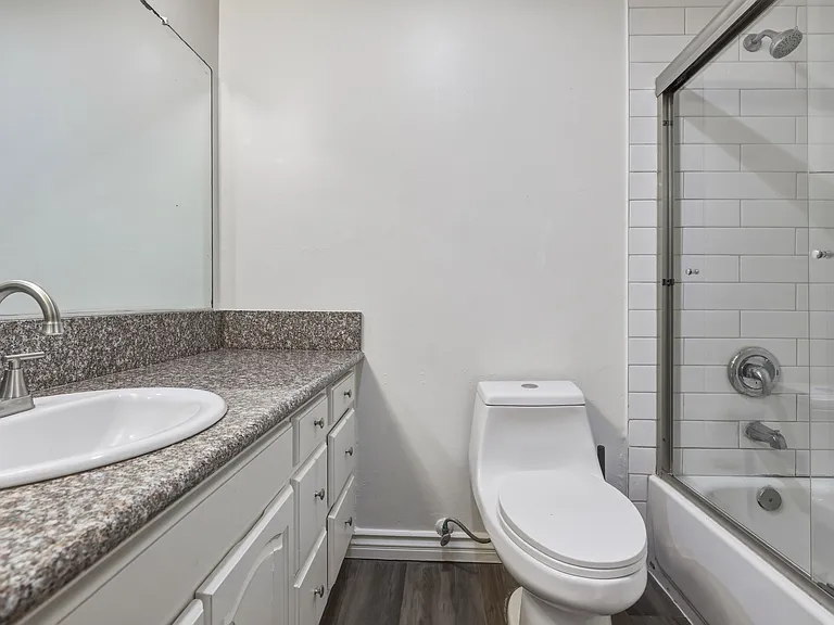 18620 Hatteras St #229 — Photo 7