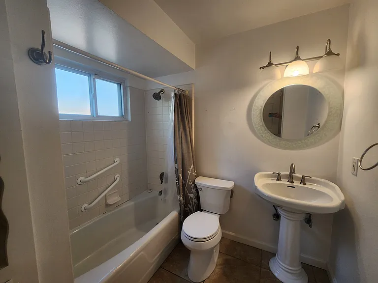1346 Roselli Dr — Photo 18