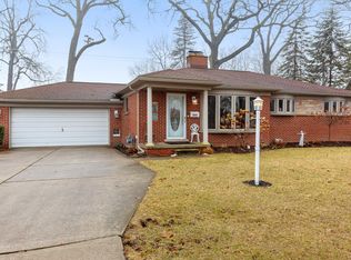 31043 Brown St, Garden City, MI 48135