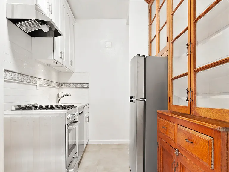 414 W 121st St #36 — Photo 6