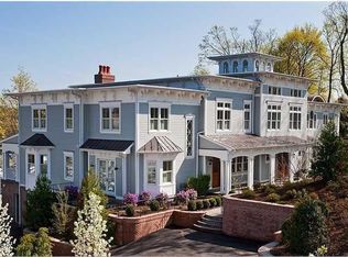 523 E Putnam Ave #PENTHOUSE, Cos Cob, CT 06807