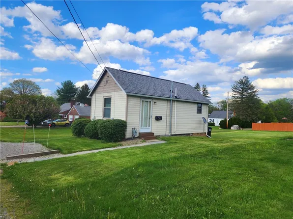 416 15th Ave, Beaver Falls, PA 15010
