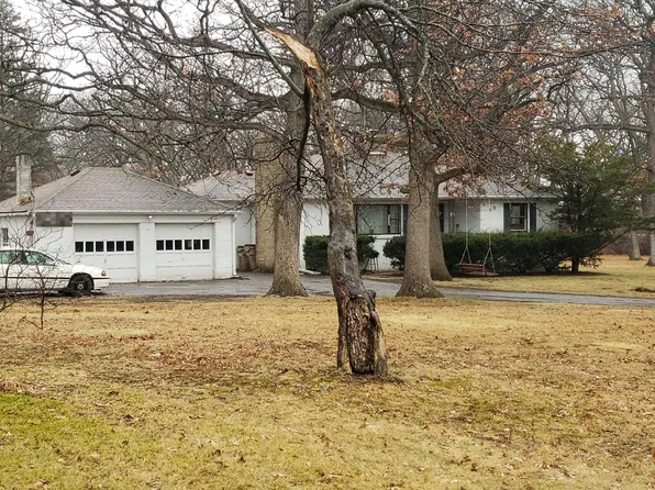 6609 107th St, Pleasant Prairie, WI 53158