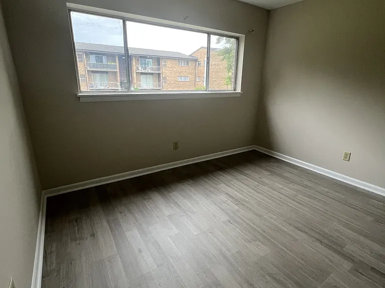 1024 Adams Ave N #2D-12D — Photo 6