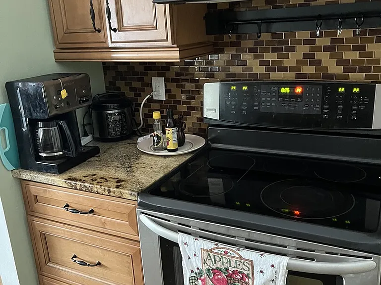 Barbera Ln — Photo 10