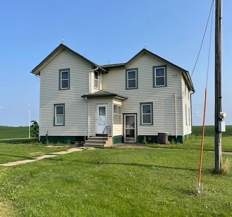 1st image of 11690 N 1700th Ave