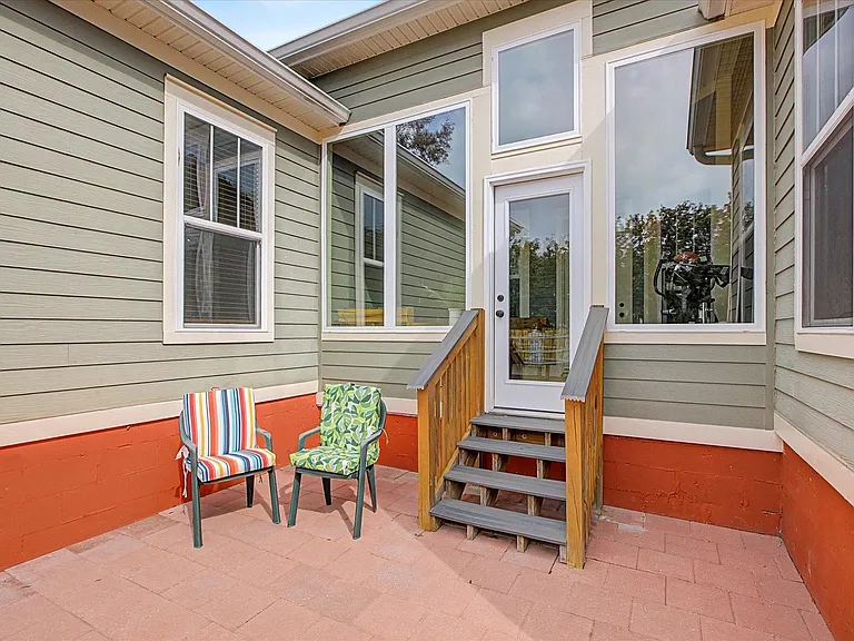 3078 Dickinson Dr — Photo 49