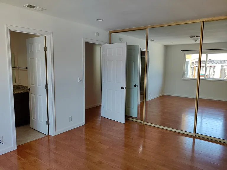 47658 Zunic Dr — Photo 10