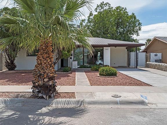 3rd image of 1420 Honeysuckle Dr