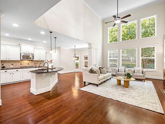5th image of 8321 Covington Hill Way