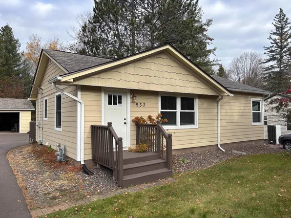 937 W Arrowhead Rd, Duluth, MN 55811