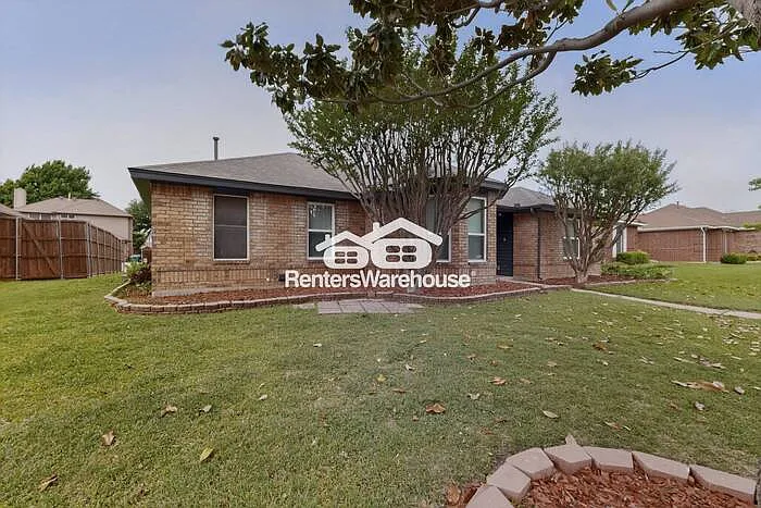 Building Photo - 4215 Juniper Ln