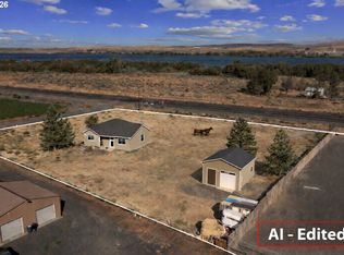 81925 Fox Ln, Umatilla, OR