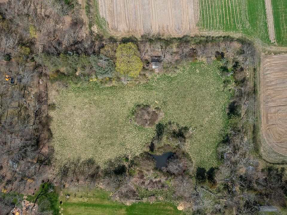 1st image of 3972 Skunk Ln