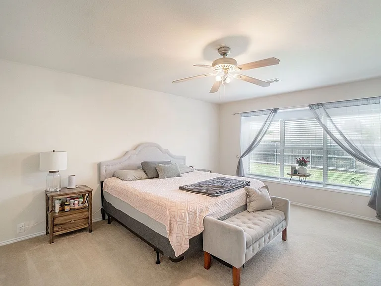 1327 Primrose Dr — Photo 16