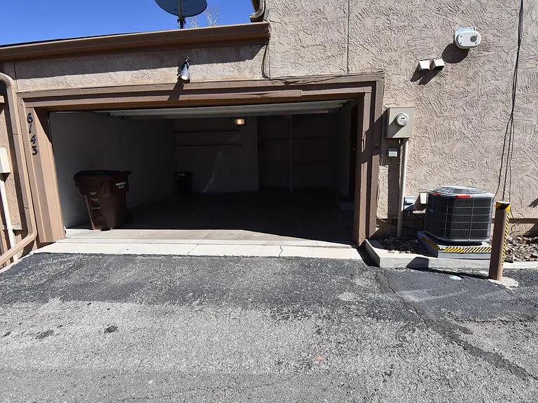 6143 Little Pine Cir — Photo 15