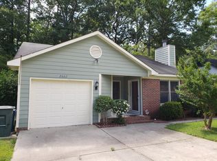 2662 Rivercliff Rd, Fayetteville, NC 28301