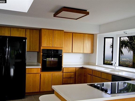 2nd image of 371 Kuikahi Dr