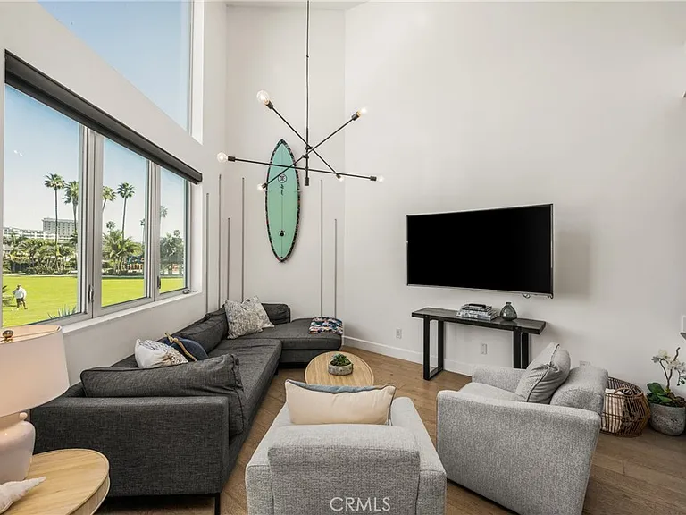 4405 Channel Pl — Photo 22