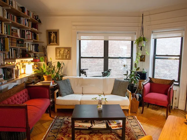 184 Clinton Ave APT 4B, Brooklyn, NY 11205