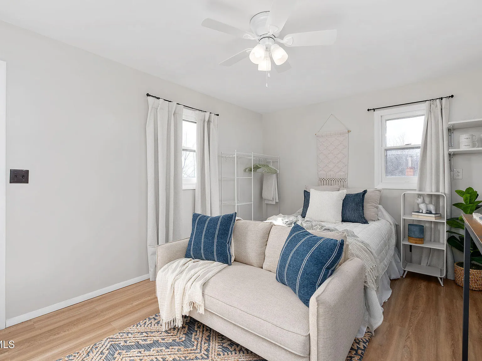 1 bed, 256 sqft, $700 — Photo 4