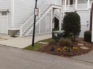 9662 26th Bay St, Norfolk, VA 23518