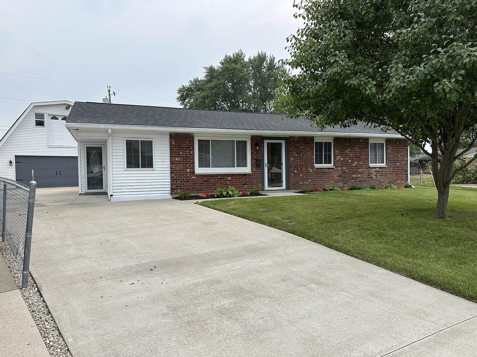 902 Woodbridge Ct, Piqua, OH 45356 Zillow