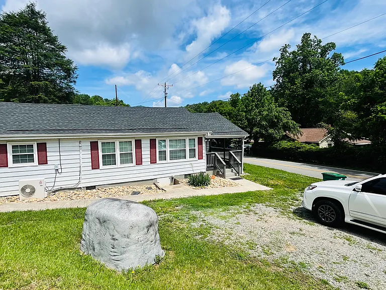 305 Starnes Cove Rd #A — Photo 29
