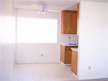 3rd image of 932 Dornajo Way